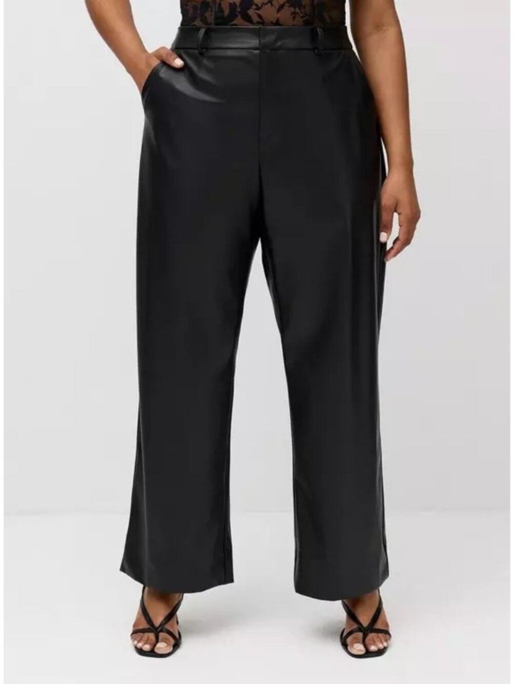 Torrid New Studio High-Rise Straight Faux Leather Pants Pockets Size 14‎ Sexy